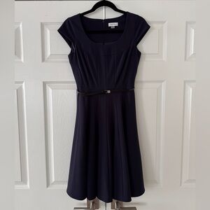 Calvin Klein A-line navy cap sleeve dress w/ belt, size 2